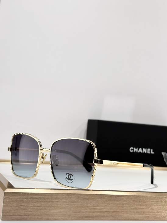 Picture of Chanel Sunglasses _SKUfw77669987fw
